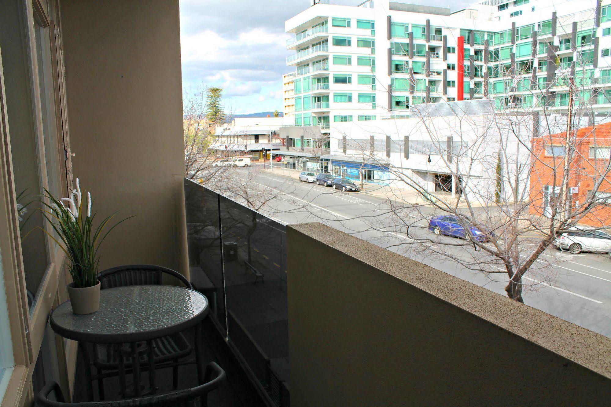 Adelaide Dress Circle Apartments - Ward Street Eksteriør billede